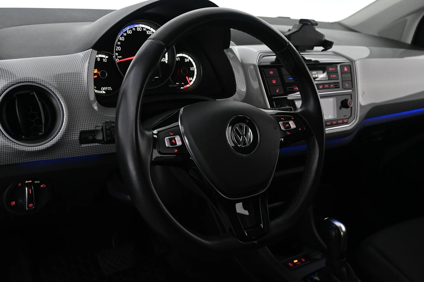 Car Image - 5R7p54NzLcq6mDvDKv9kd2