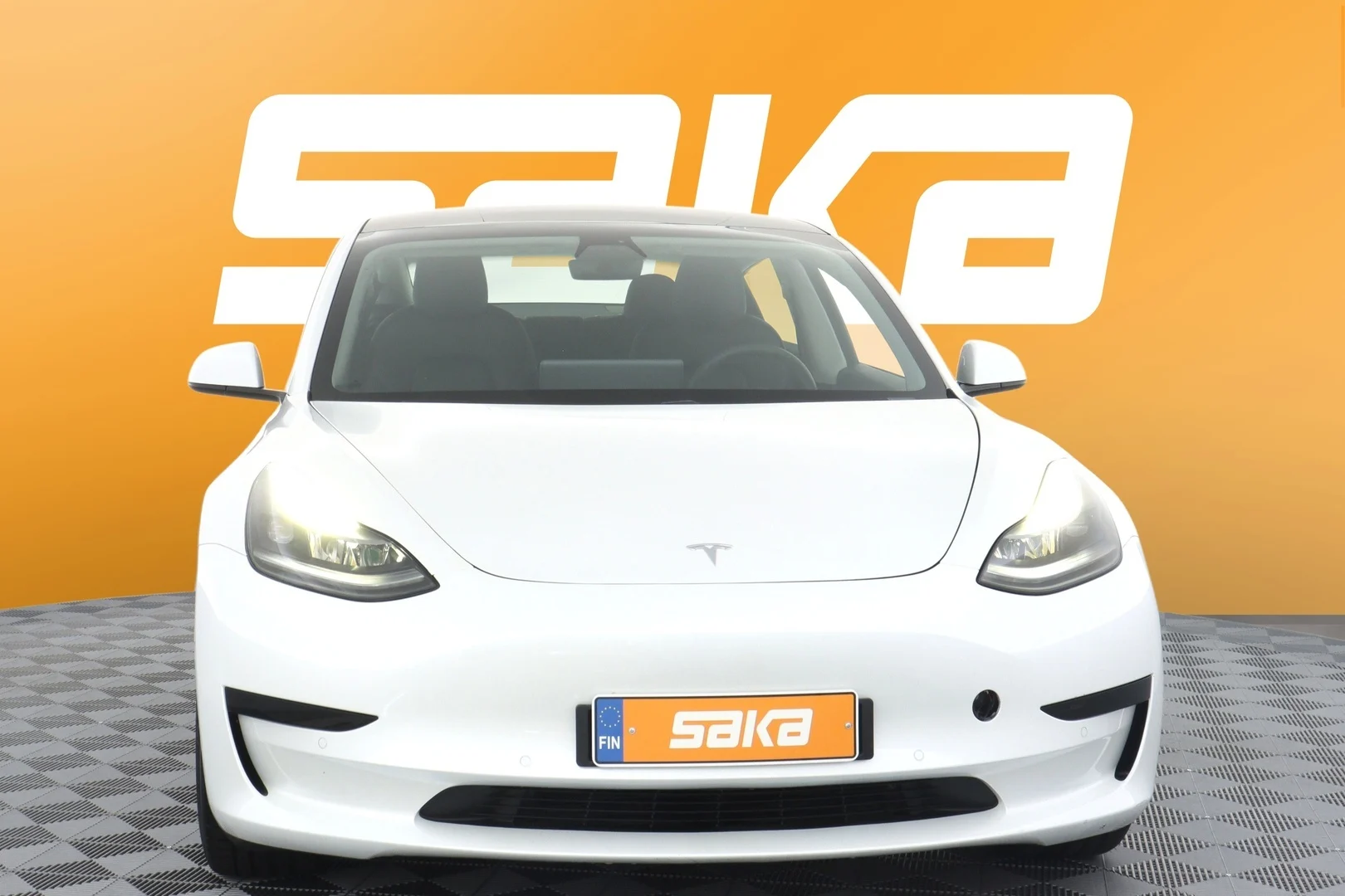 Car Image - 593ggl3dxqW7XVZVoEqyNT