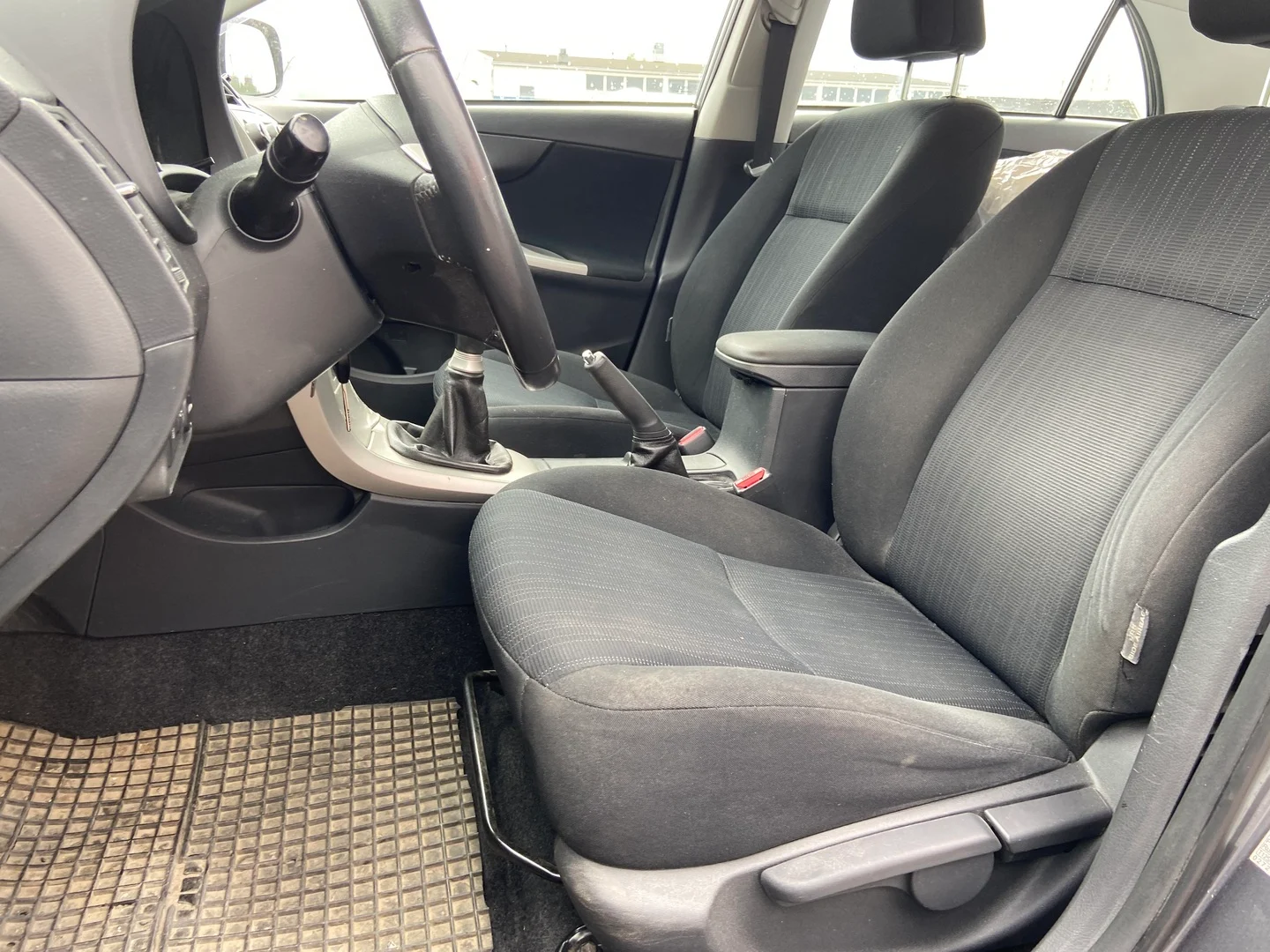 Car Image - 4LaF5f4GNCFDdsO7KHZfKJ
