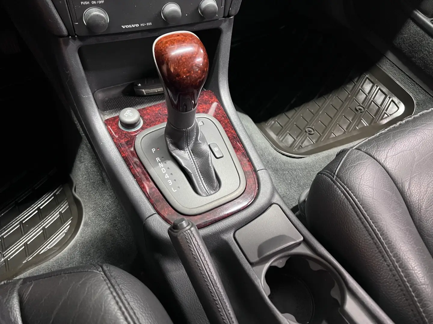 Car Image - 6wpnex2kyT9AXiyZhNZEL8