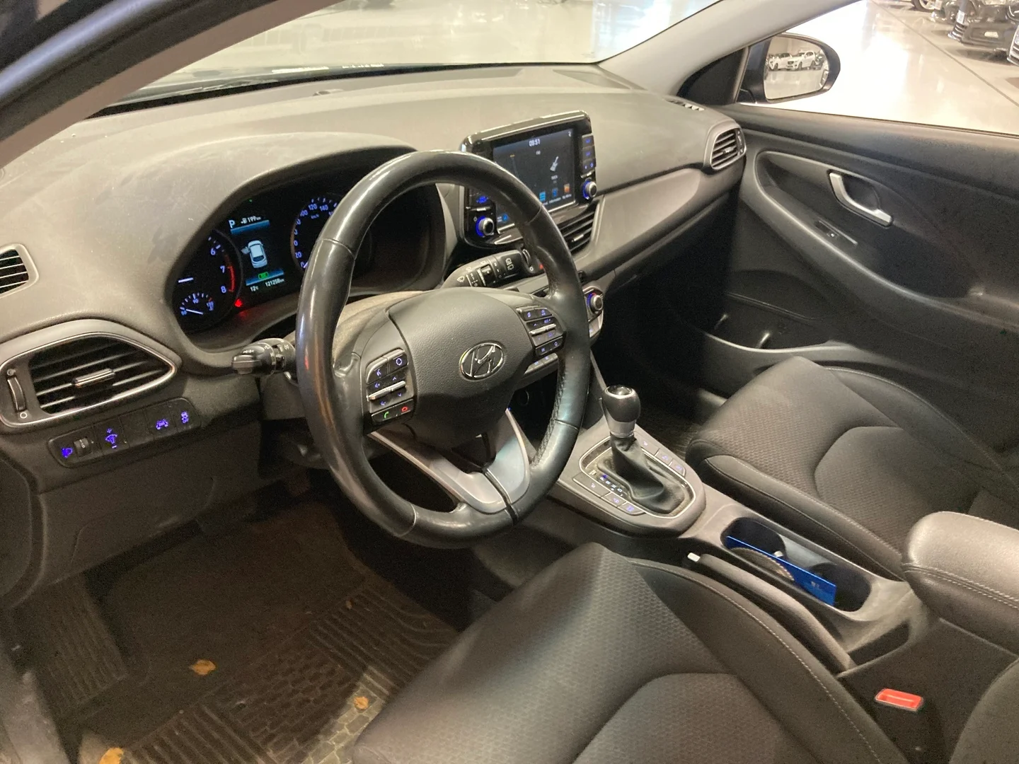 Car Image - 4UqRvh0XhgQSXgyZkbbYZh