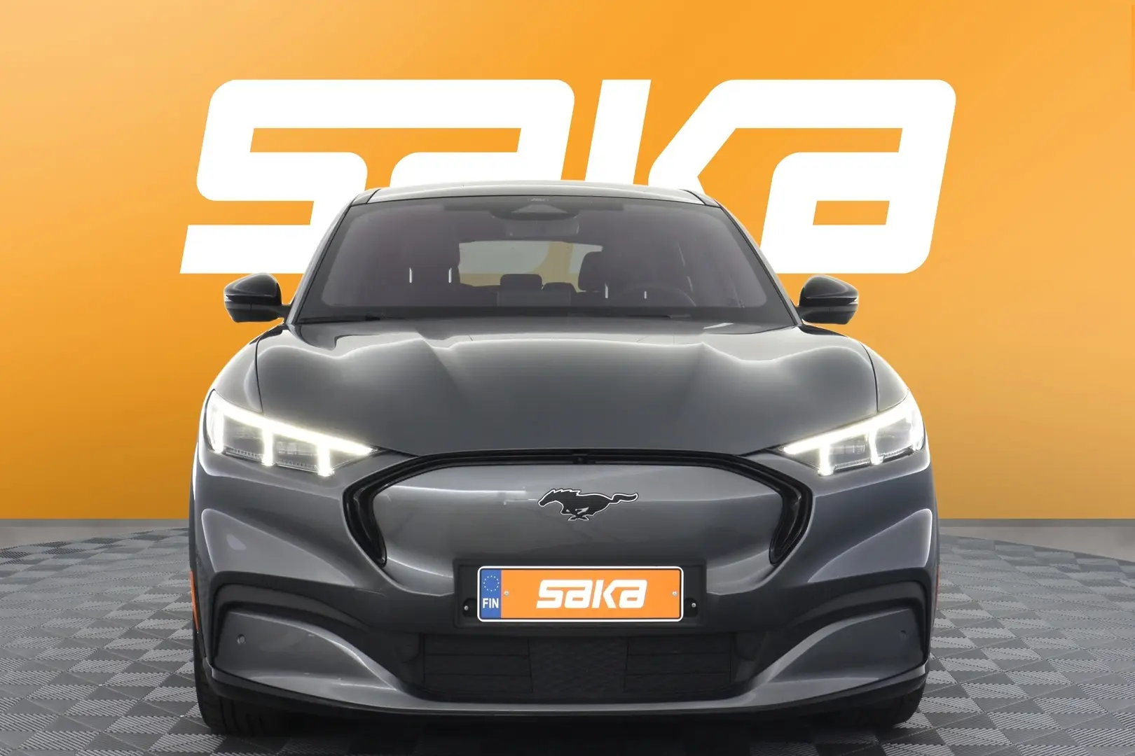 Car Image - eDfwDZQwS4RliEIbbpd5U