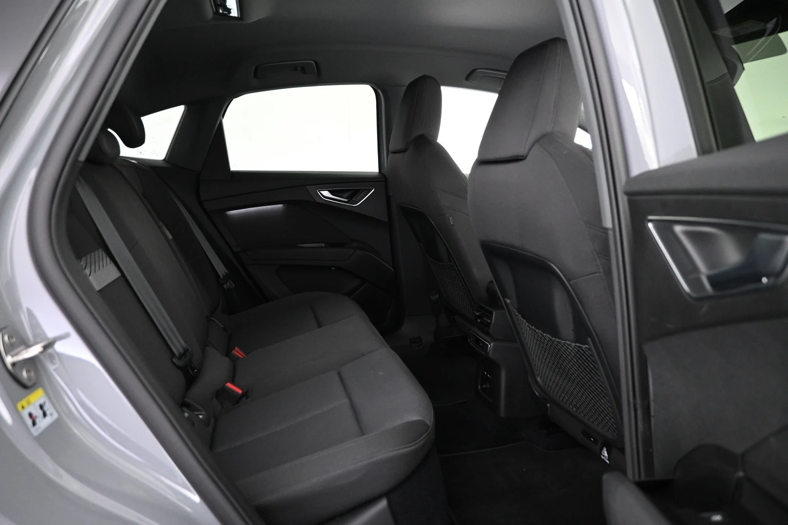 Car Image - 3f0kdE8Dclt0KlnkUBLdSR