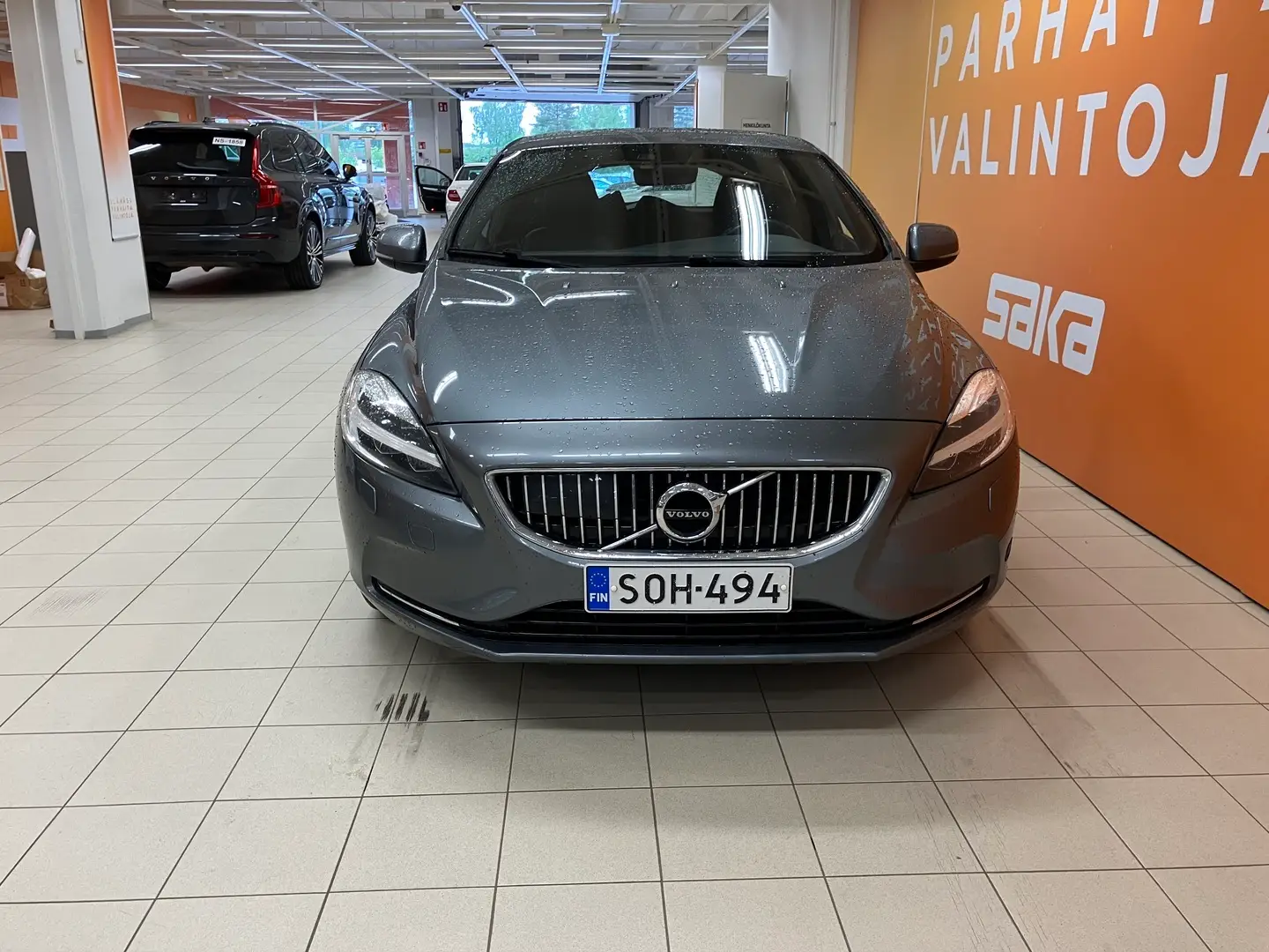 Car Image - 3QRIzCRTL1kW64cgPsKop0