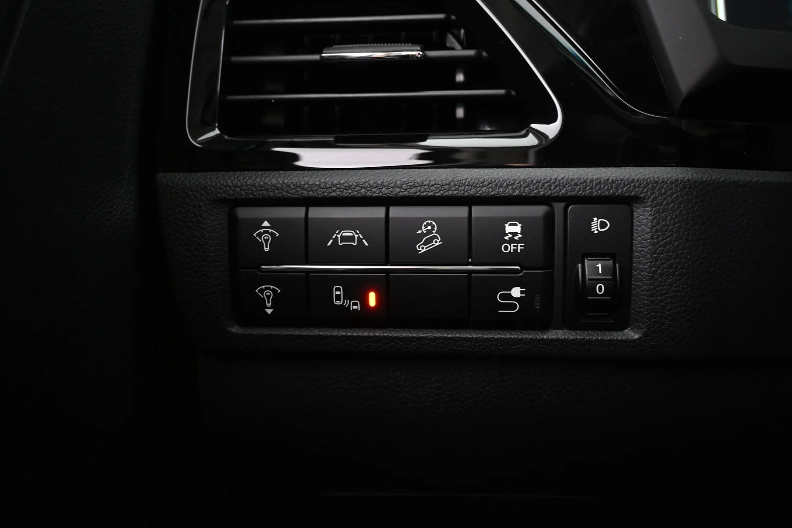 Car Image - jVAfw6u4lGQ85fAcmTYbg