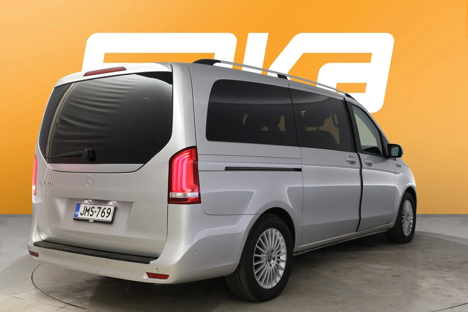 Car Image - nZY31SO5wW3KFYbNYoWSv