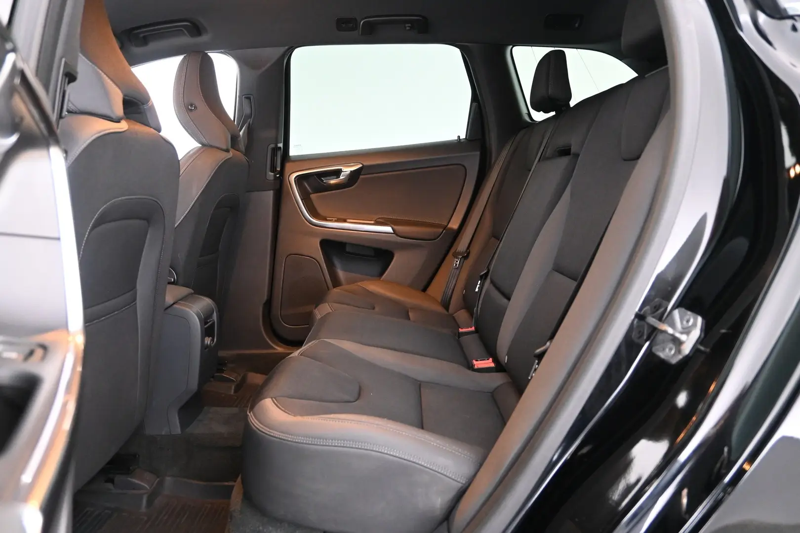 Car Image - 7AXfYqi234ZqOCeHP7B2nz