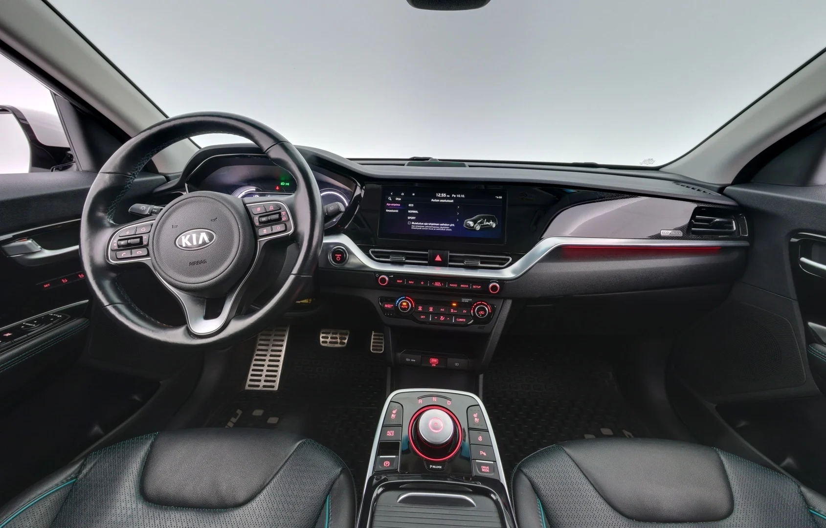 Car Image - 2ZgxaMWiTb2r2sx26KIPHe