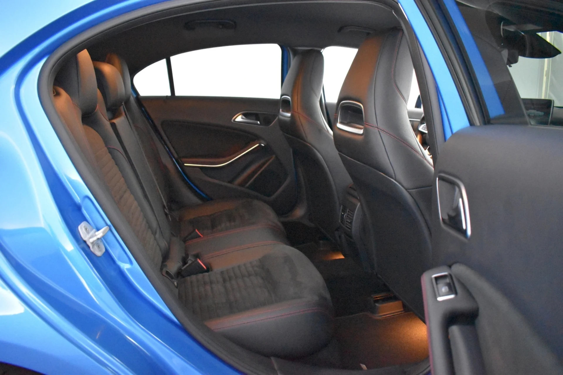 Car Image - 5TwInnuepb1KtNCkUn4YGE