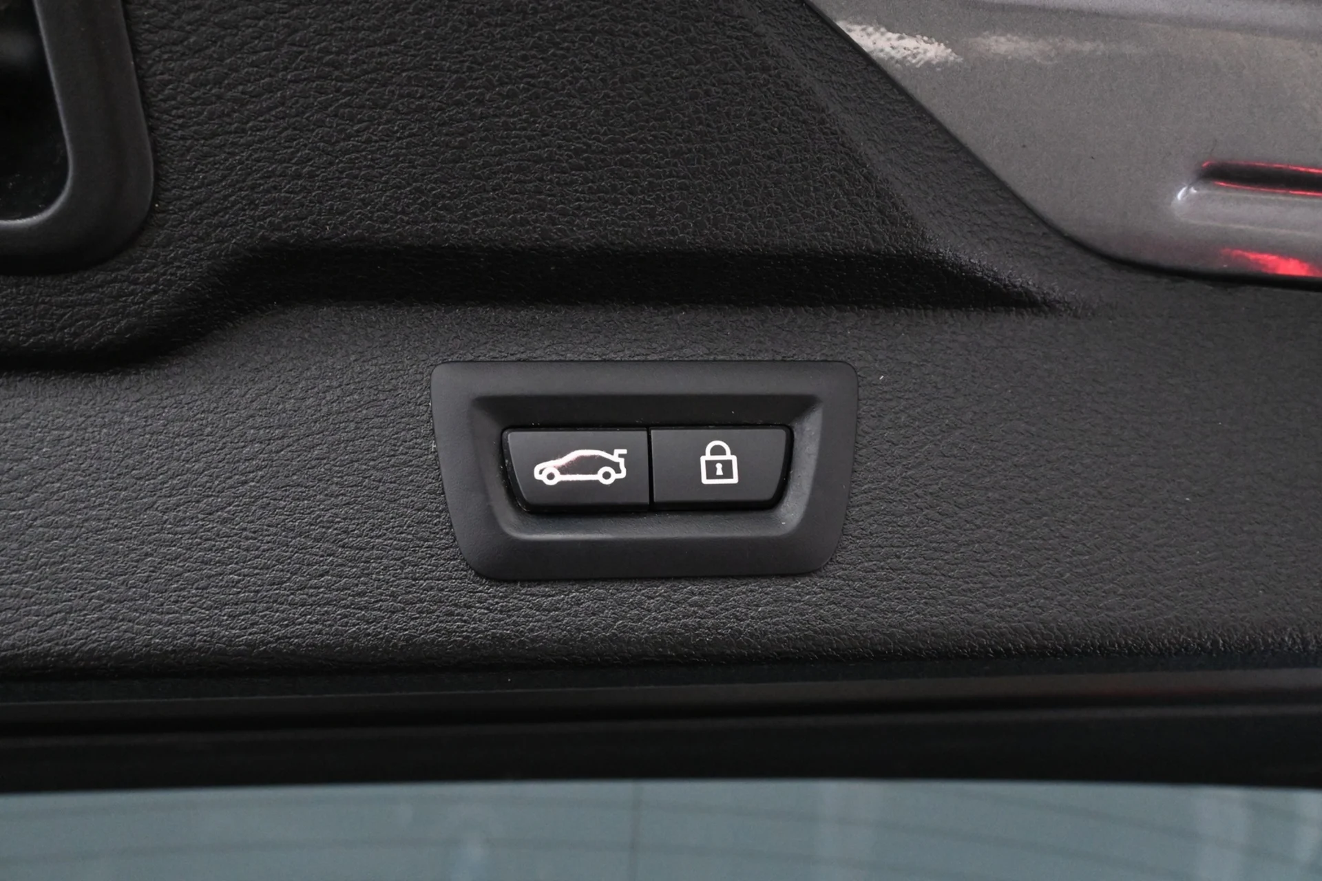 Car Image - 1KP4LrTqvy8oCgY1dEtISk