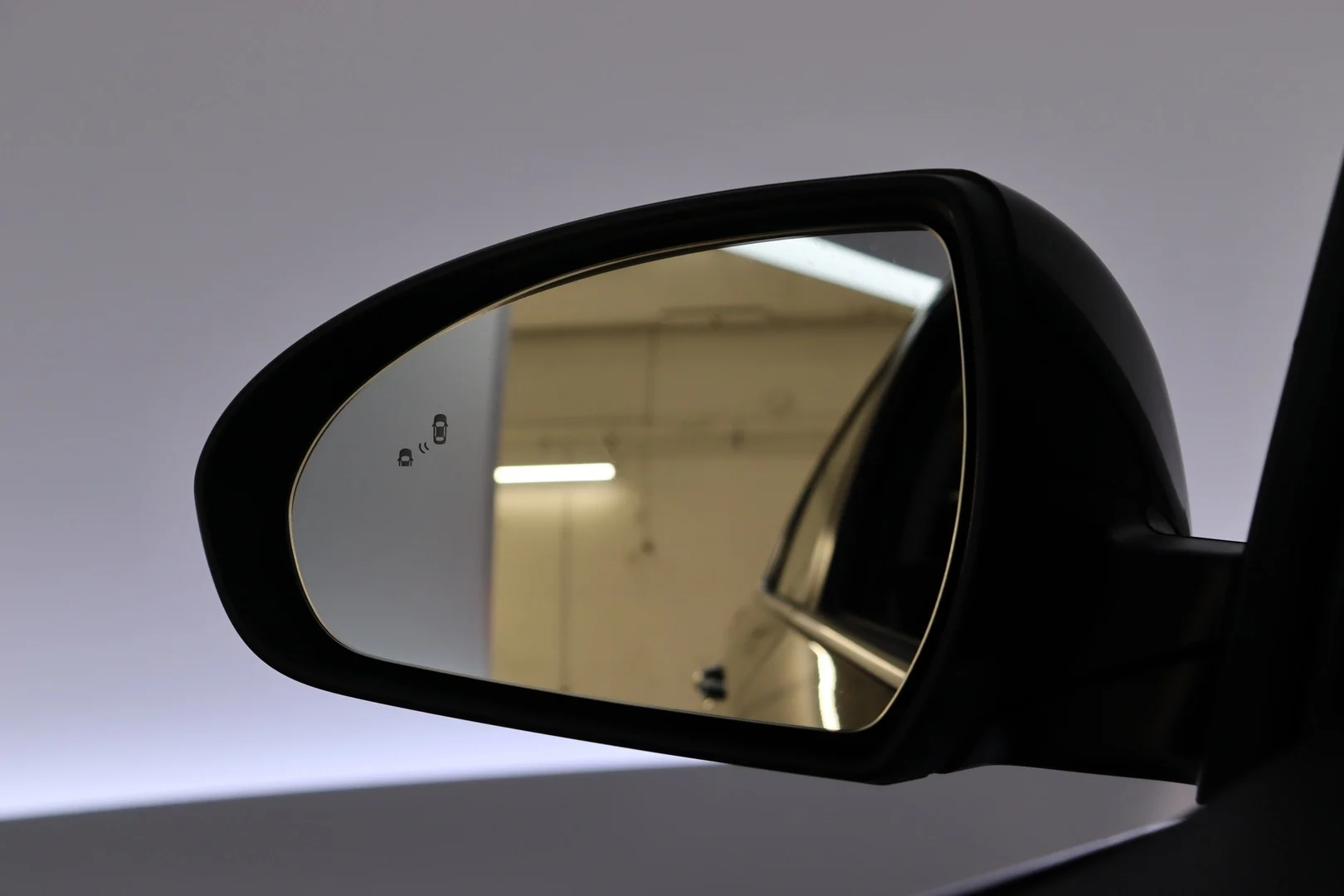 Car Image - 3o082esXWv27zOHW1auY3A