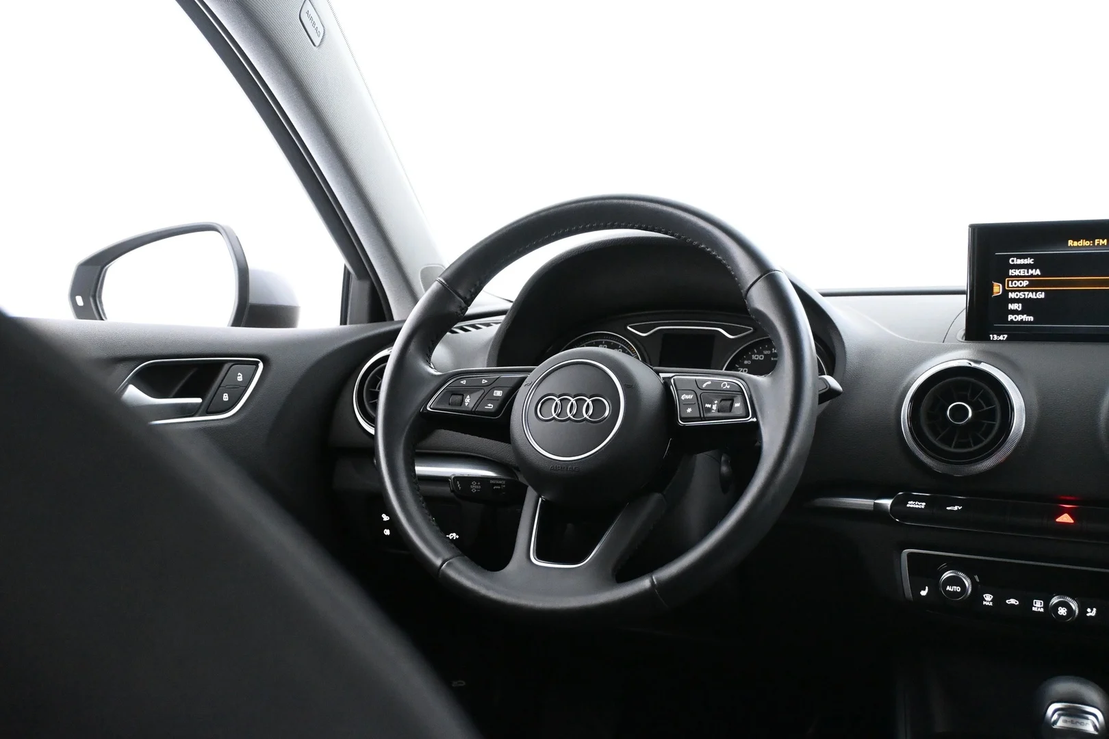 Car Image - 40KPs9uL8nx5aGBw9kv0Wl