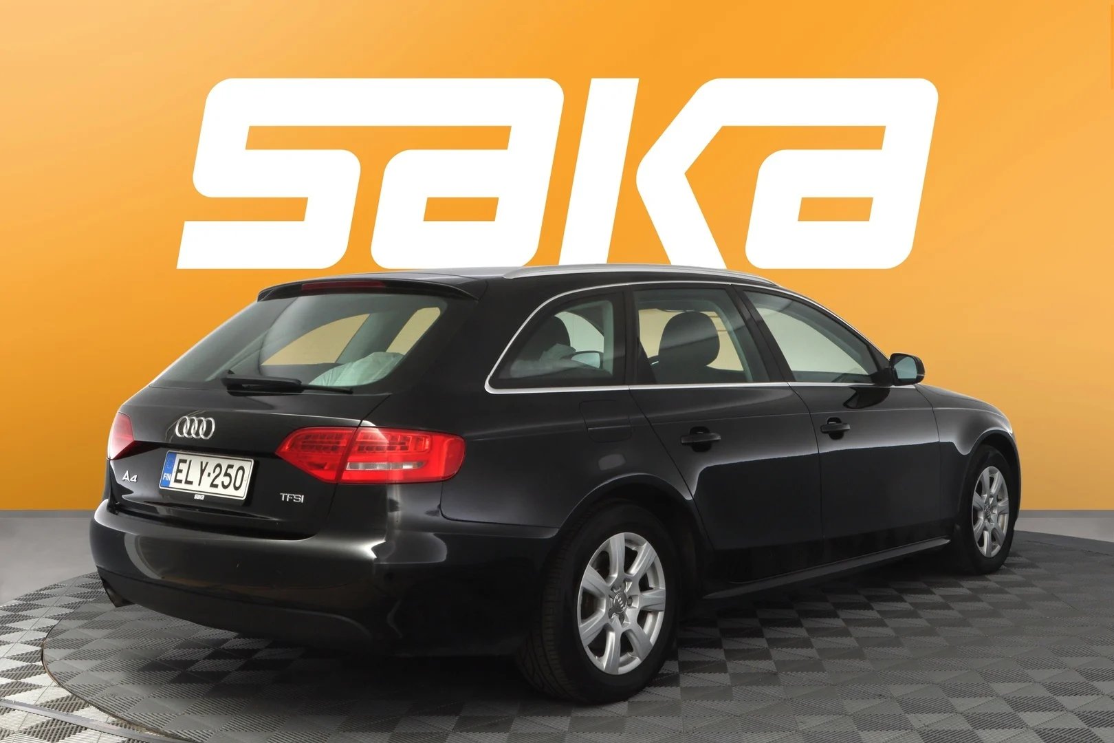 Car Image - 4yAWOpwfoABxyKTb2D34XU