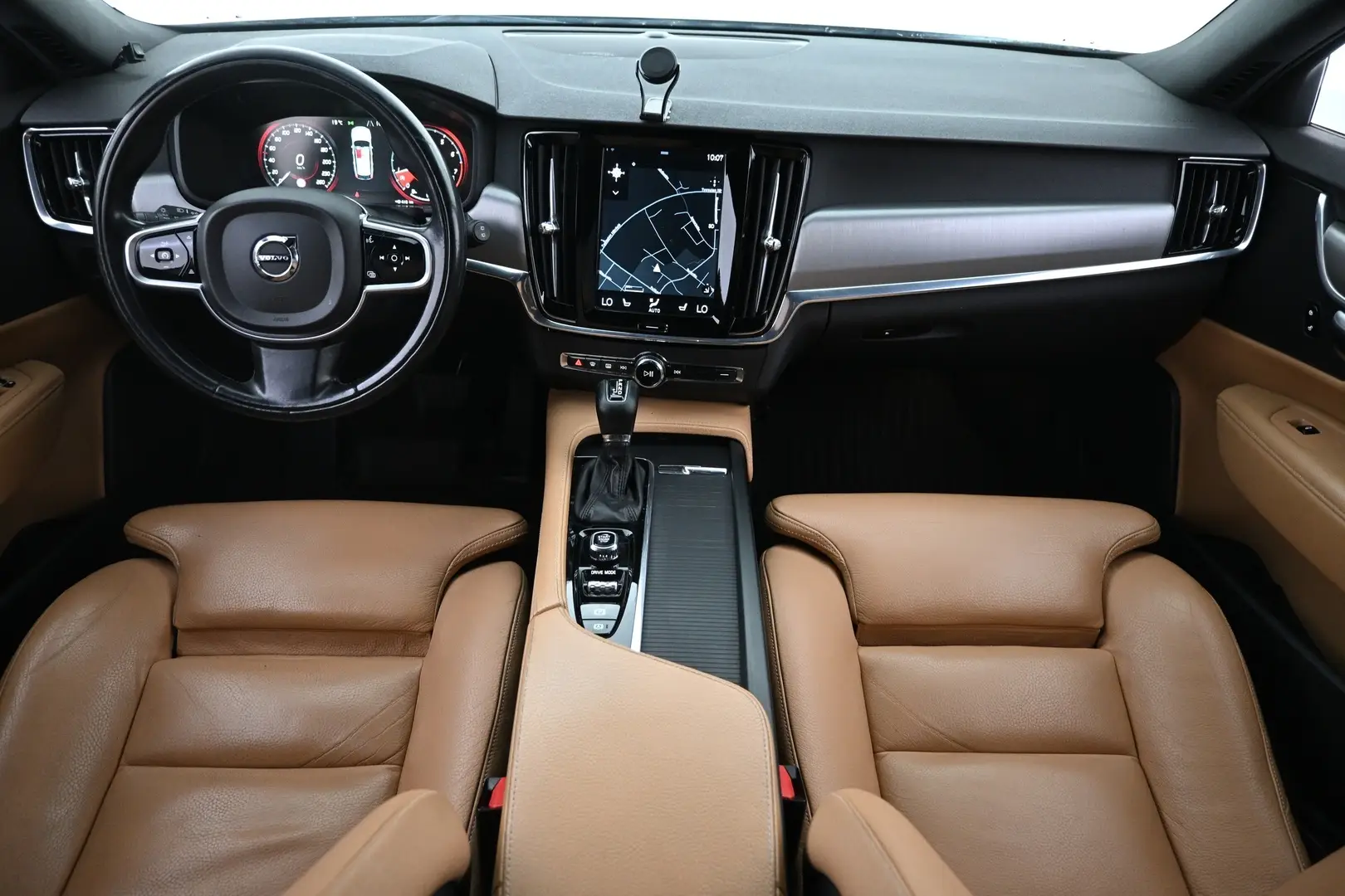 Car Image - 5MI1i7KVTqEuSePVPEeEXd