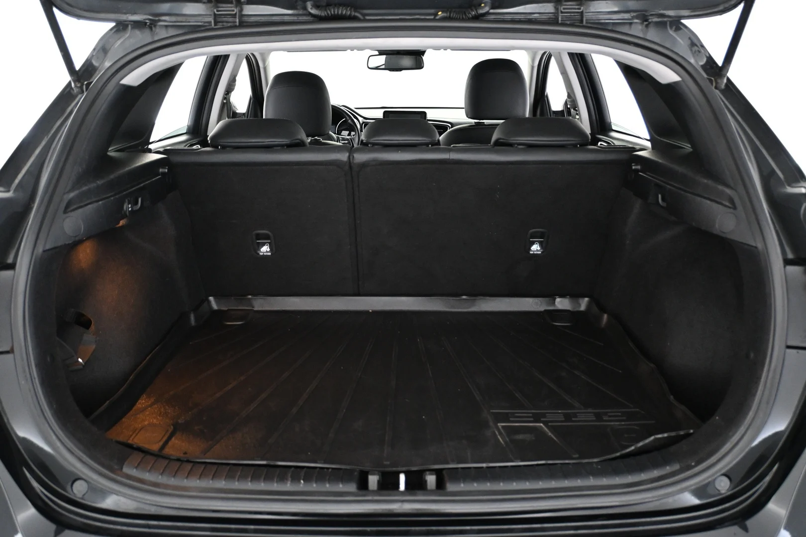 Car Image - 3vIX7nadtls1eiMsJT4uR