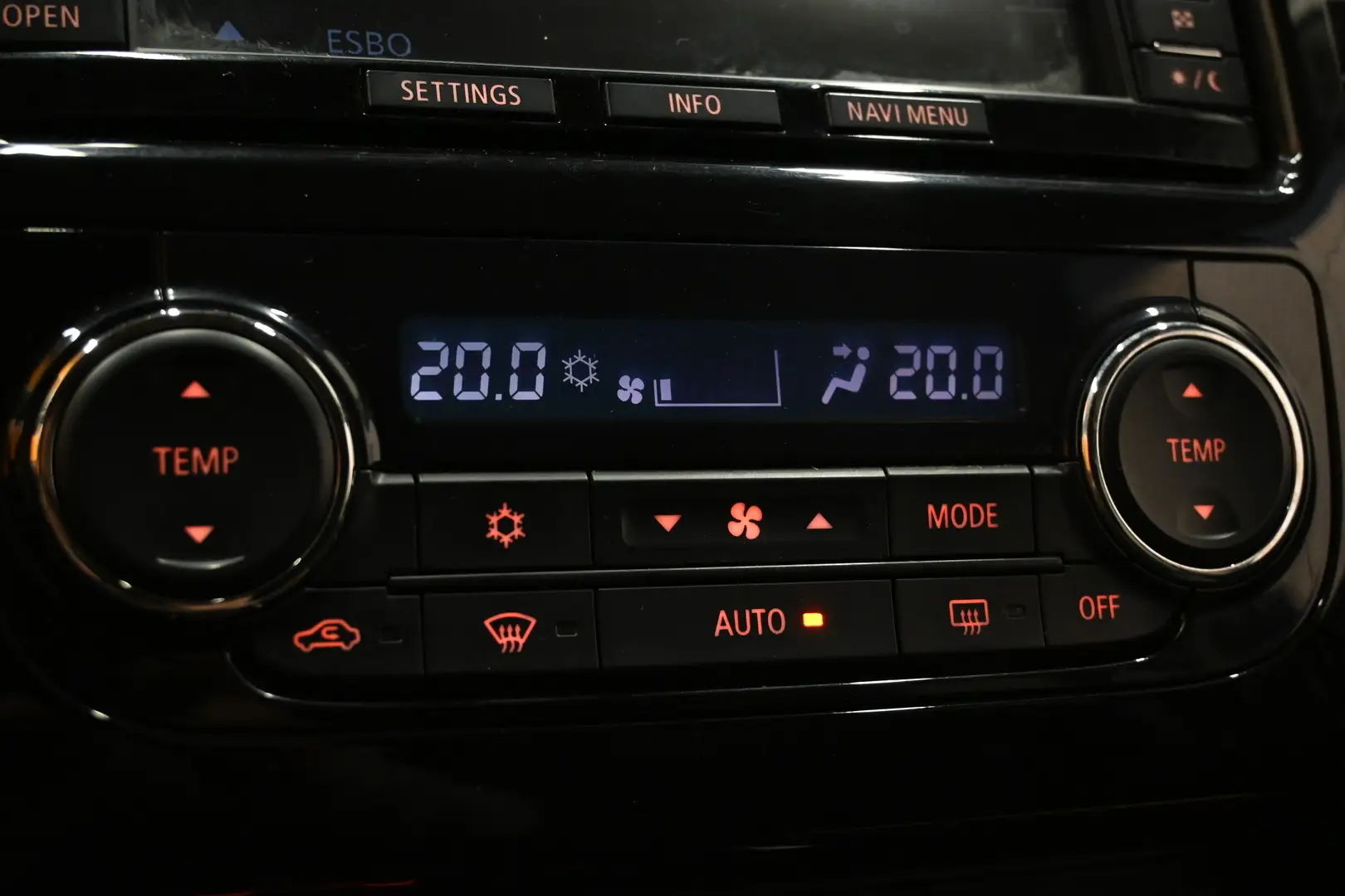 Car Image - 3ynlMkcD7IYbDmWaYdHtzC