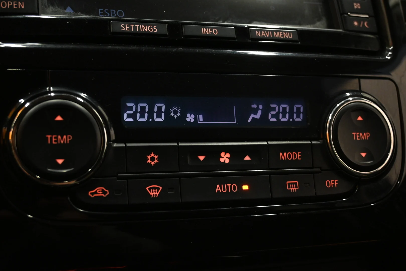 Car Image - 3ynlMkcD7IYbDmWaYdHtzC
