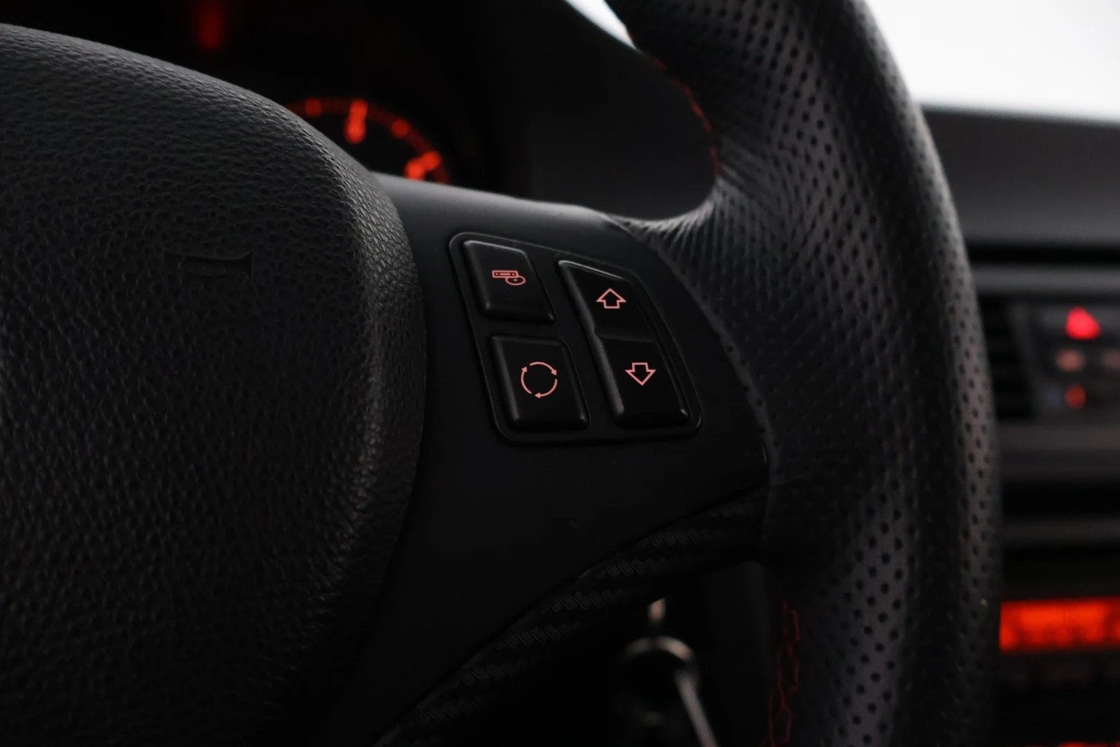 Car Image - 197Is0LGWwACRd2wrSHcVu