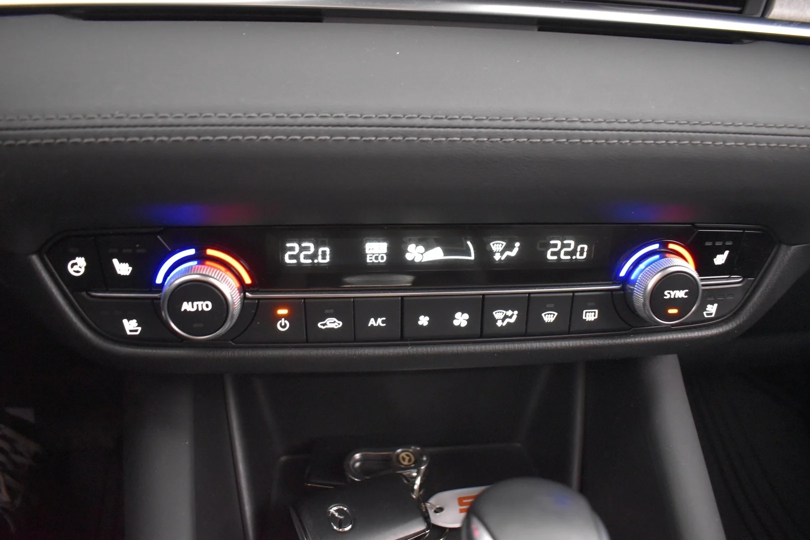 Car Image - 7tyFHXKC4OcuDqEptHi0Z7