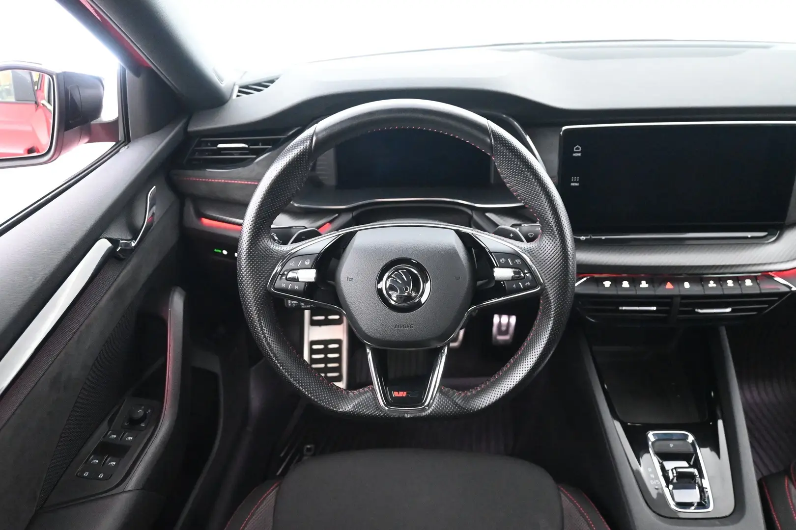 Car Image - x3M5mPuGqQRAUje1VisBV