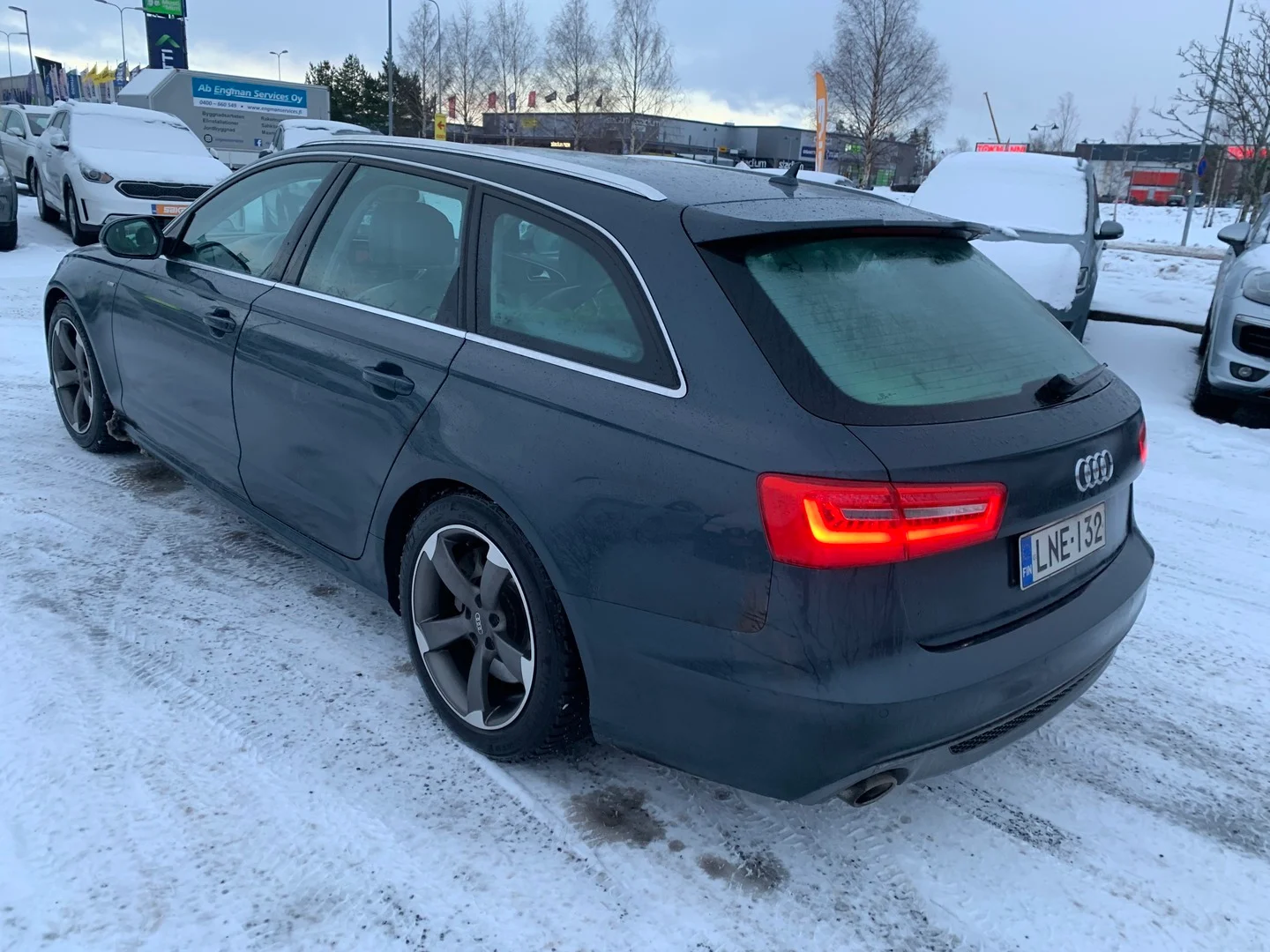 Car Image - 2BhdptYCO8tY3JtcfJDEoU