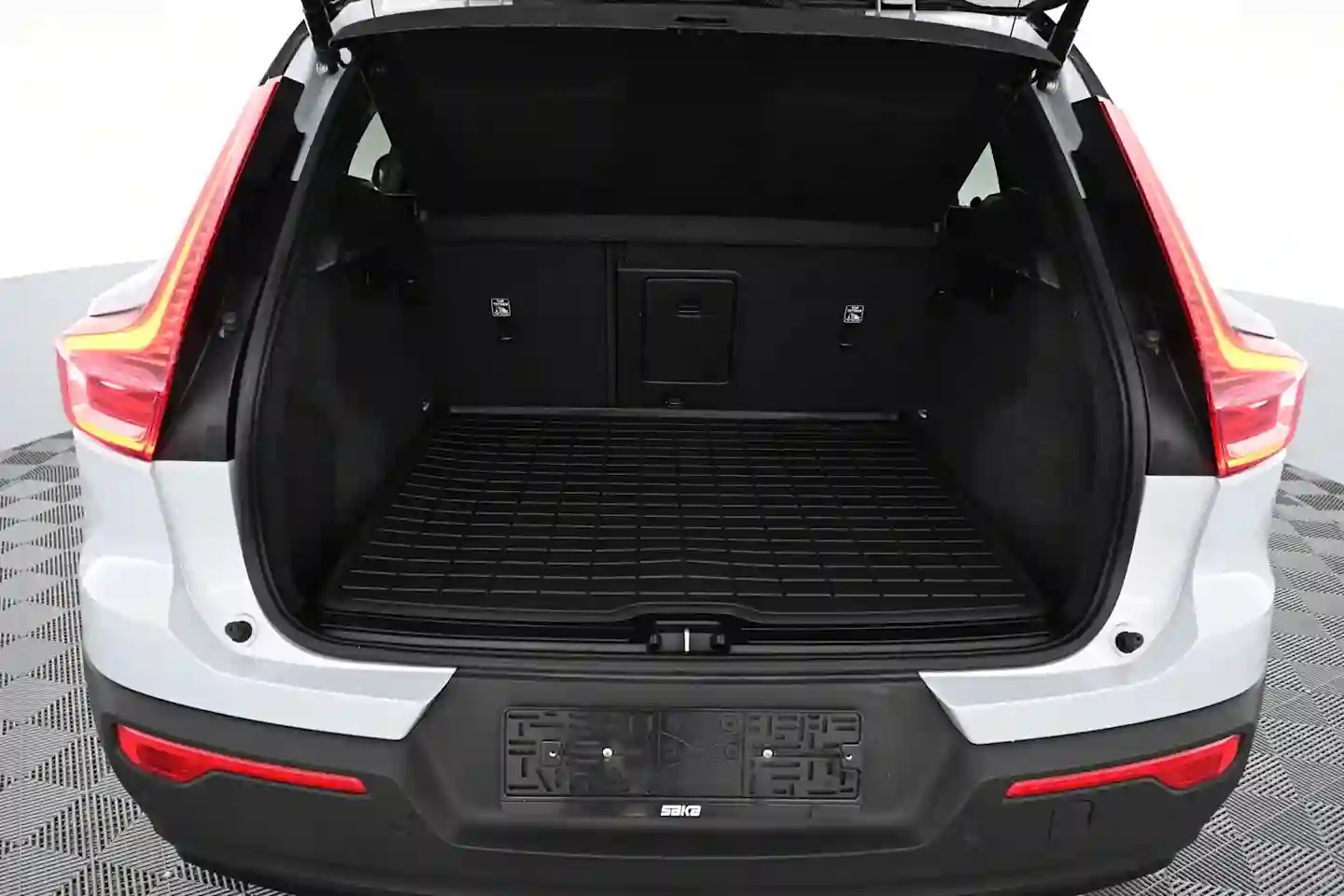 Car Image - TidVy4oa3LPgbTWZt4gmw