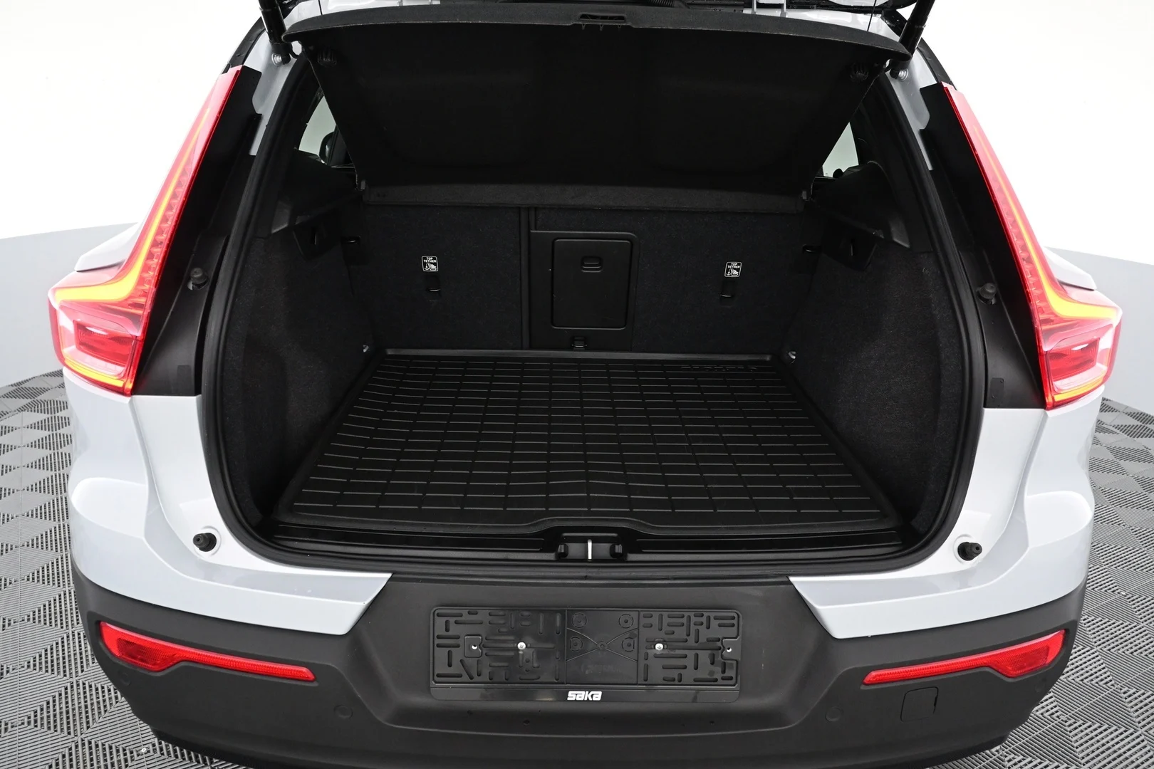 Car Image - TidVy4oa3LPgbTWZt4gmw