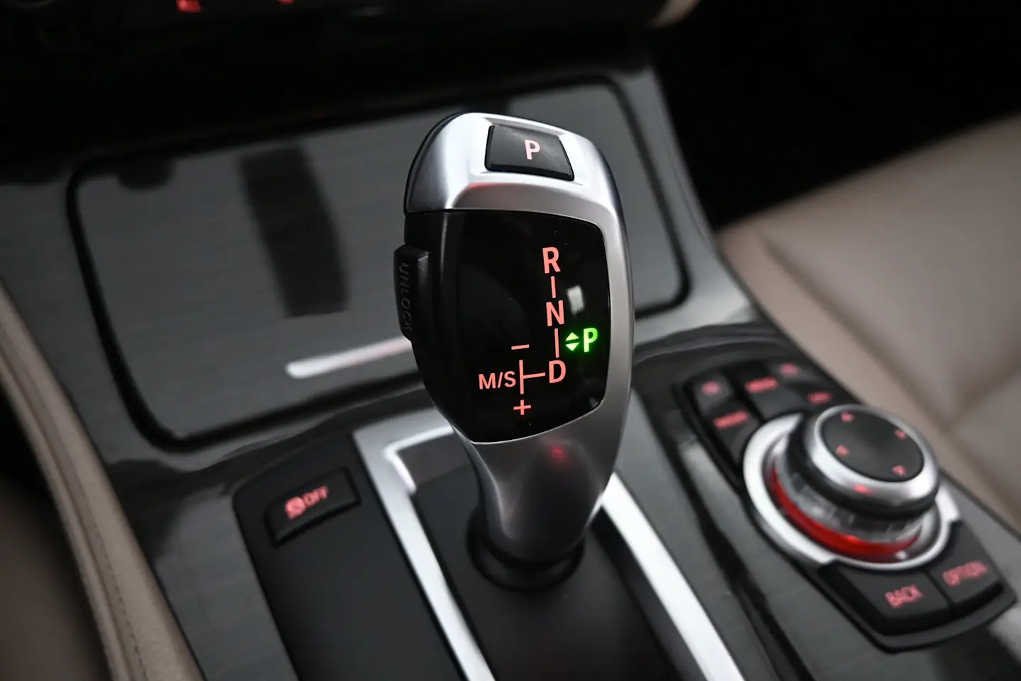 Car Image - 1xiNvUx4a9UokOEICBEQAJ