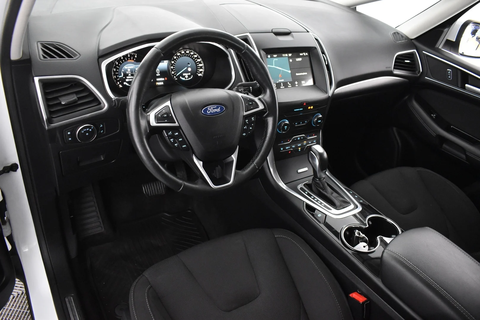 Car Image - bAo5caeL3b3eIEMPE7T9V