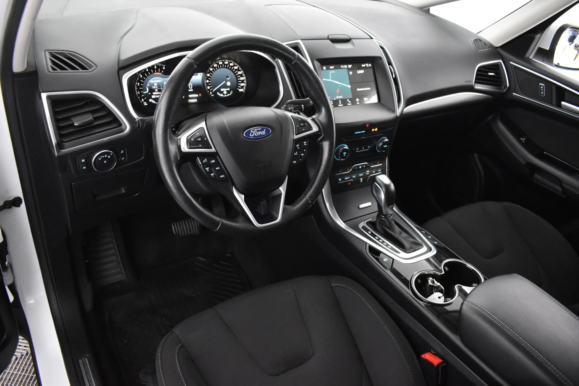 Car Image - bAo5caeL3b3eIEMPE7T9V