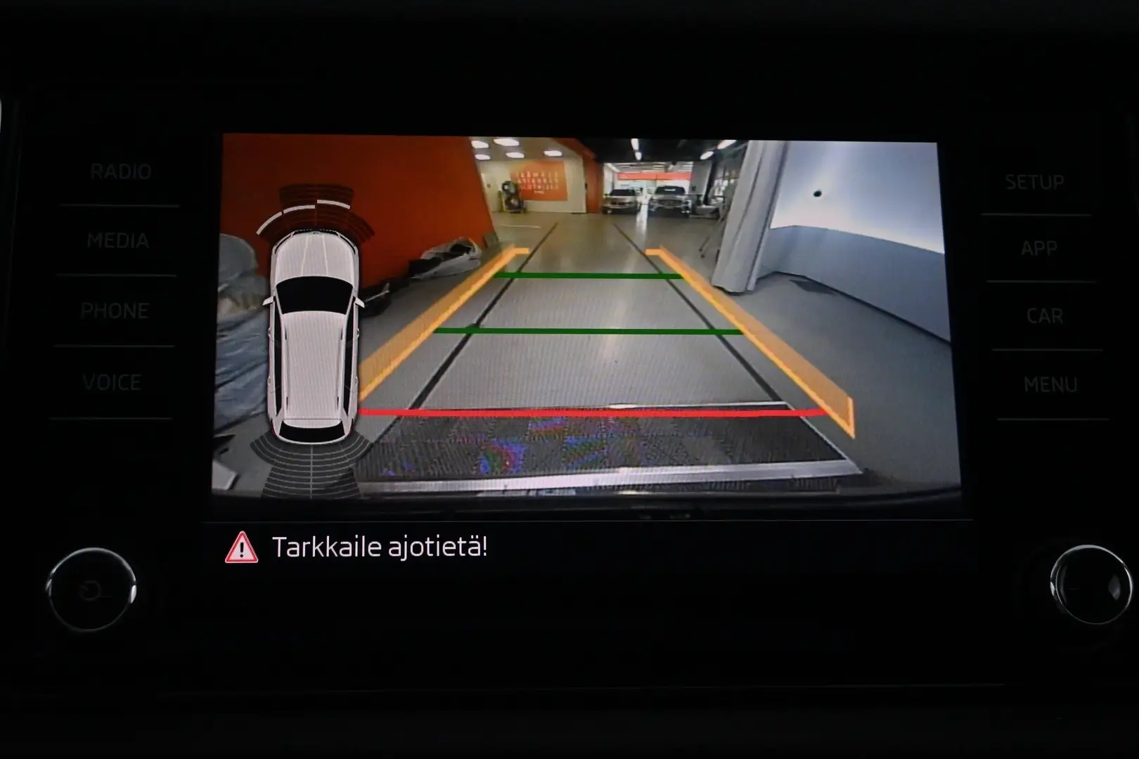 Car Image - 1Y4iDyslS0i4sURLlJblEF