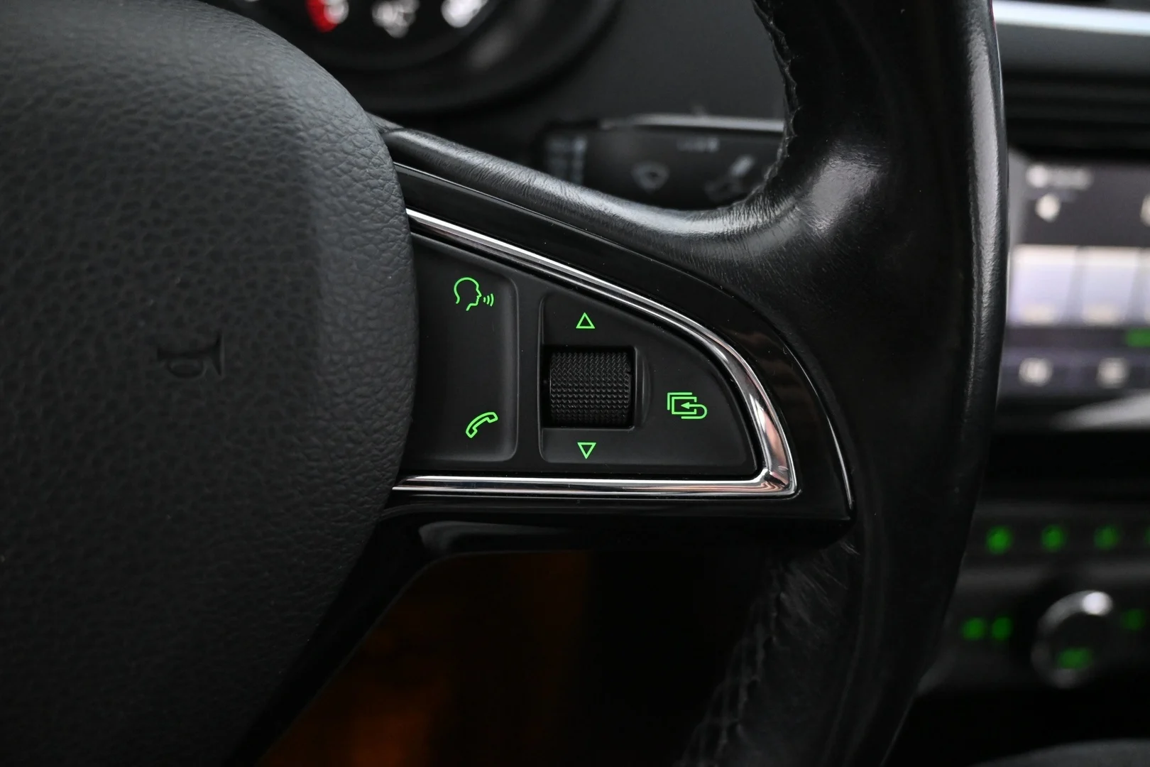 Car Image - 6jtsYMp11MO1omwcLAwjgy