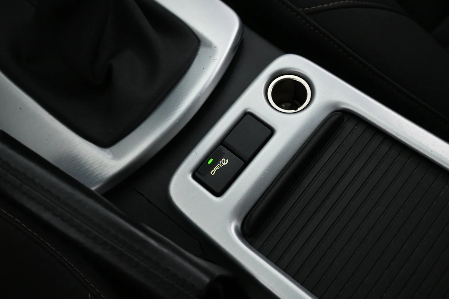 Car Image - 5P8oCN2HwW86aLy512JRRh