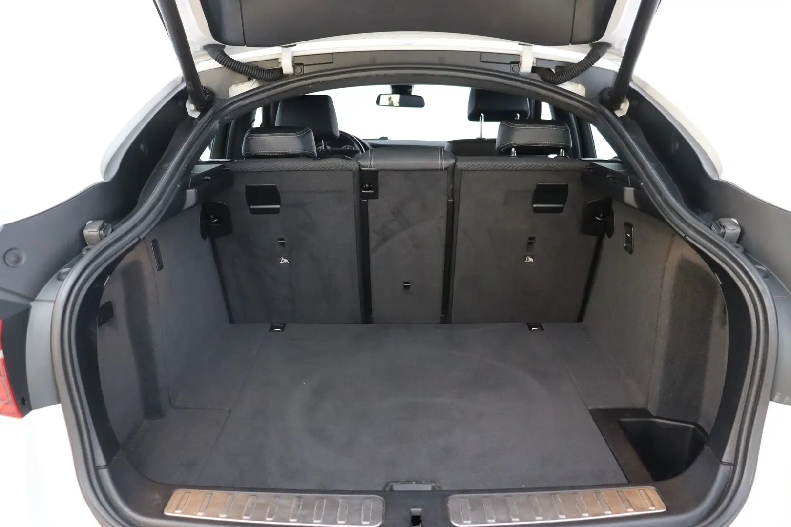 Car Image - 1GCNffRTUn1Xgy9CRracer