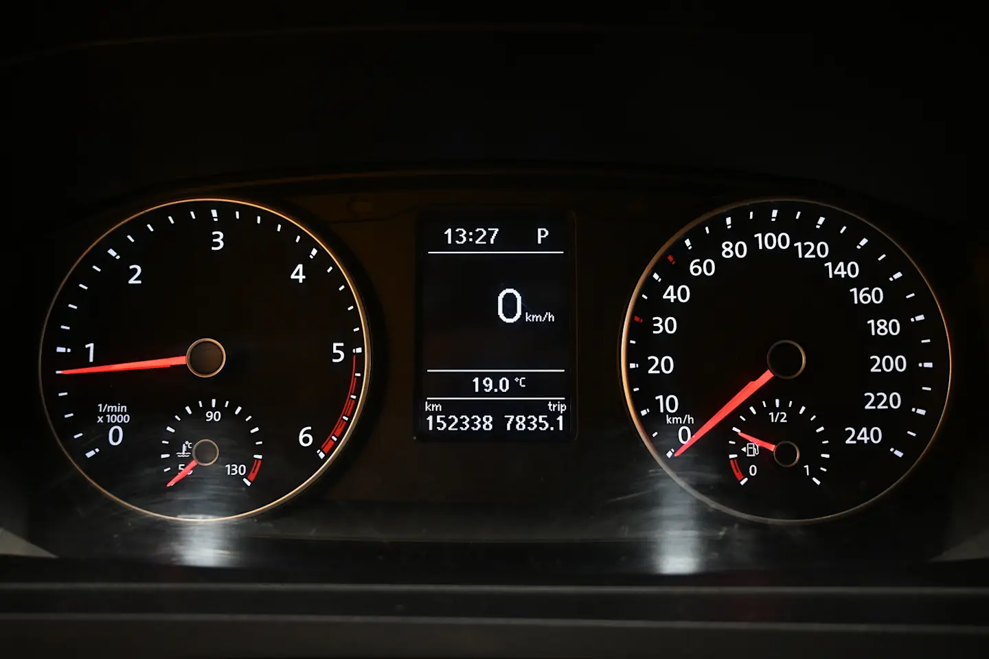 Car Image - 6Uf7doUgxTa9V12IdZXfEq