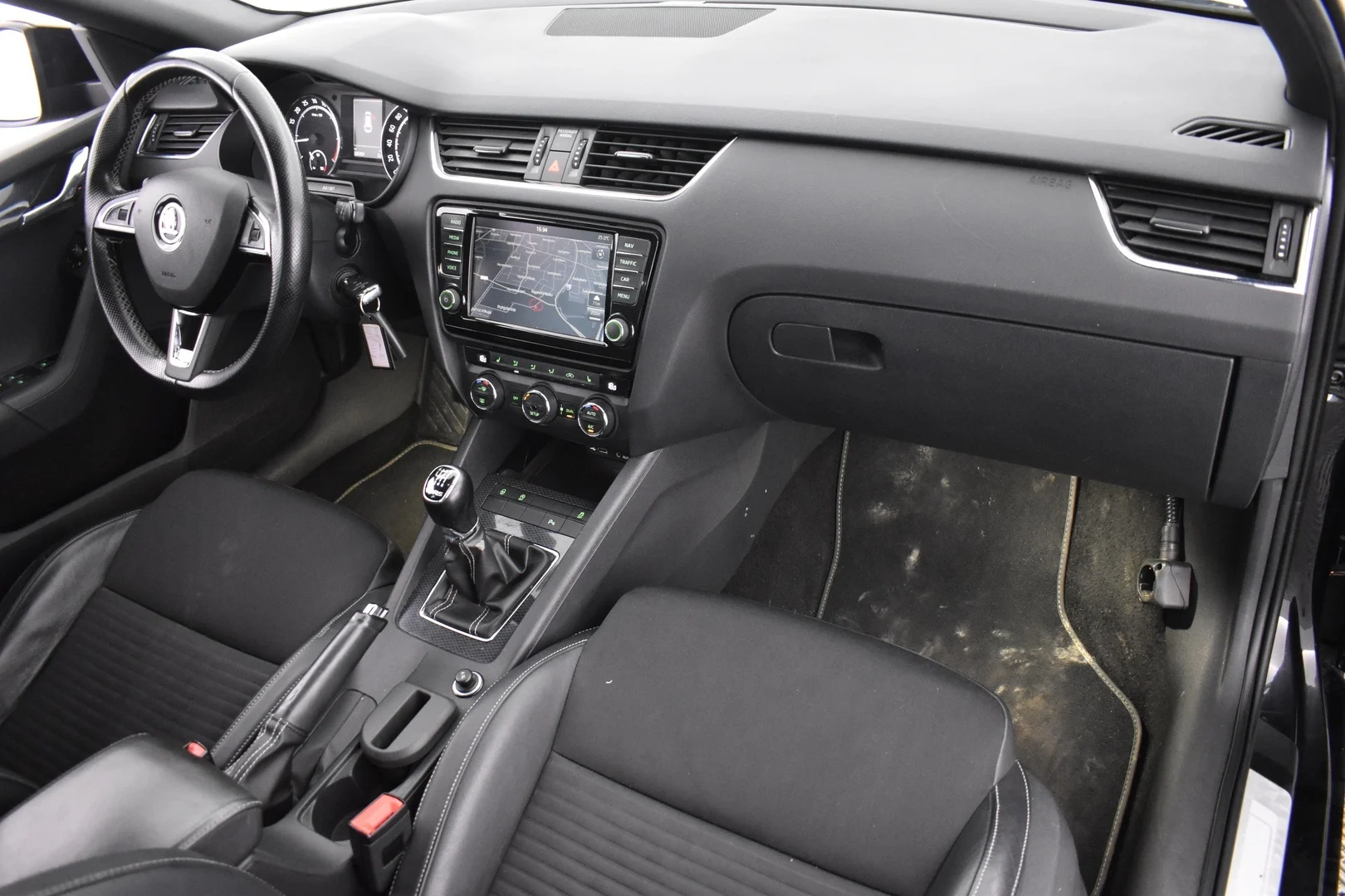 Car Image - 4us9LsGmekqBZHBLhanvNq