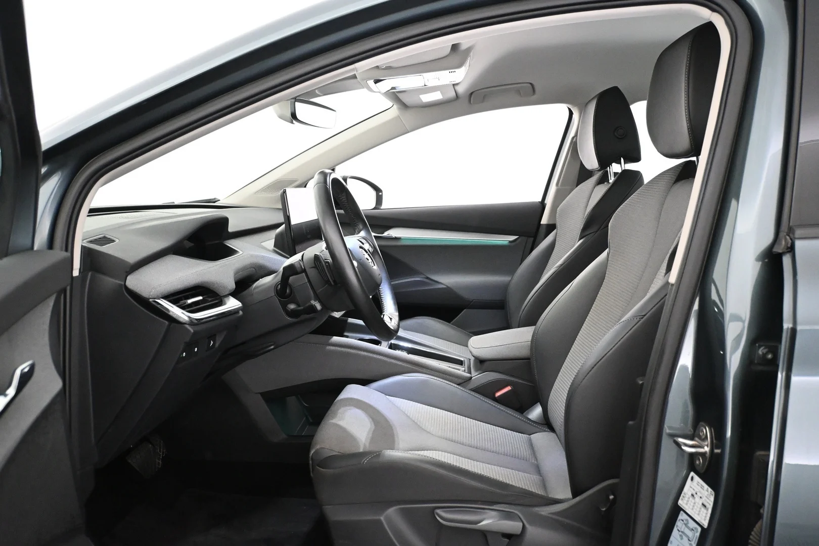 Car Image - 5xnCBnUjjXf2VUtVNMZV9M