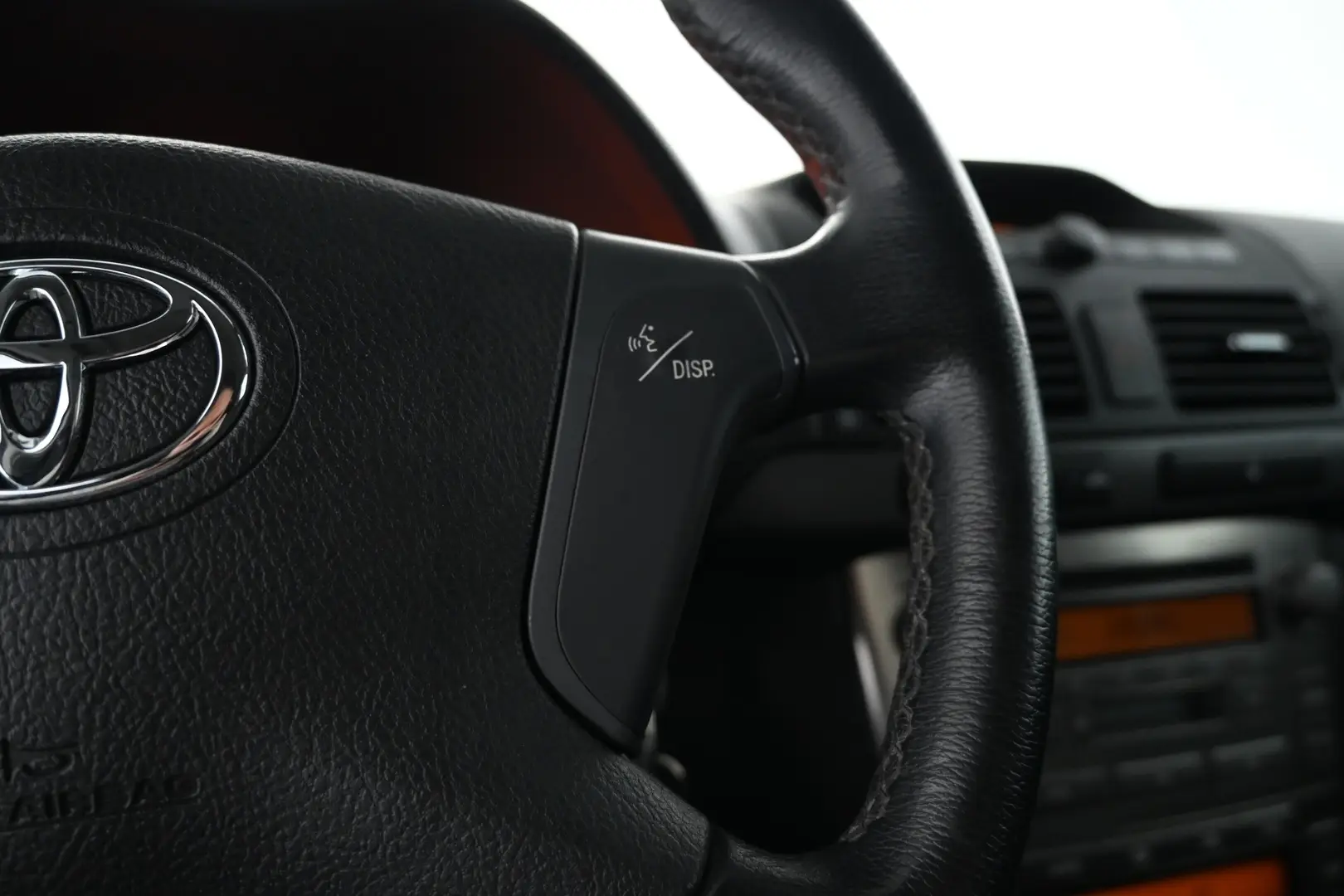 Car Image - 27vZu7Y7tqbDjfG2lt10zB