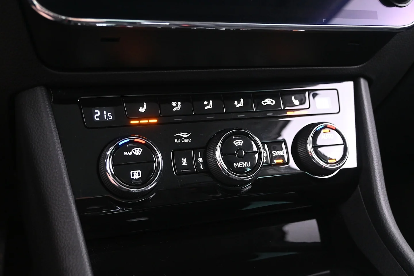 Car Image - 6ZrFRFYFGNBPKJ3rYwrZNL