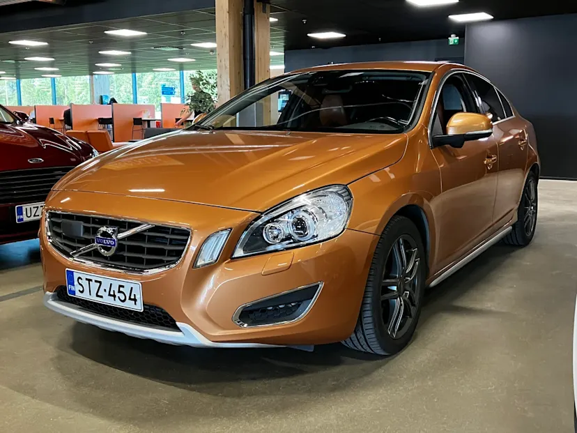 Volvo S60