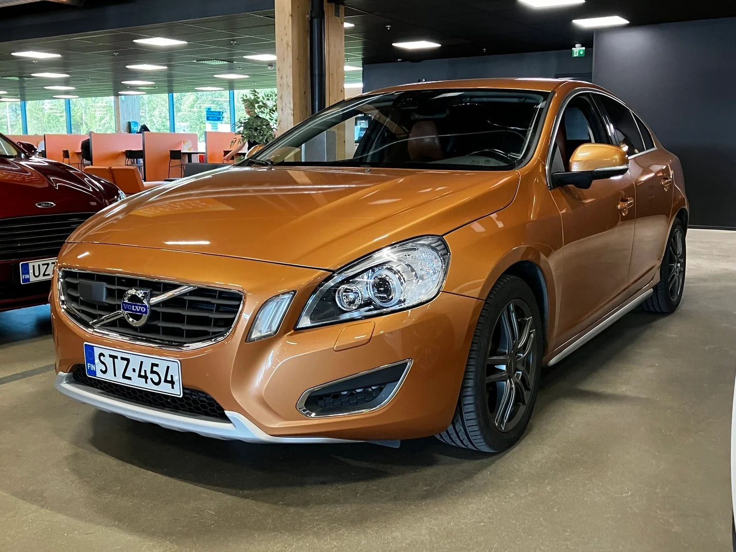 Car Image - 14n8YcFwSfEA20ZAuTgwHX