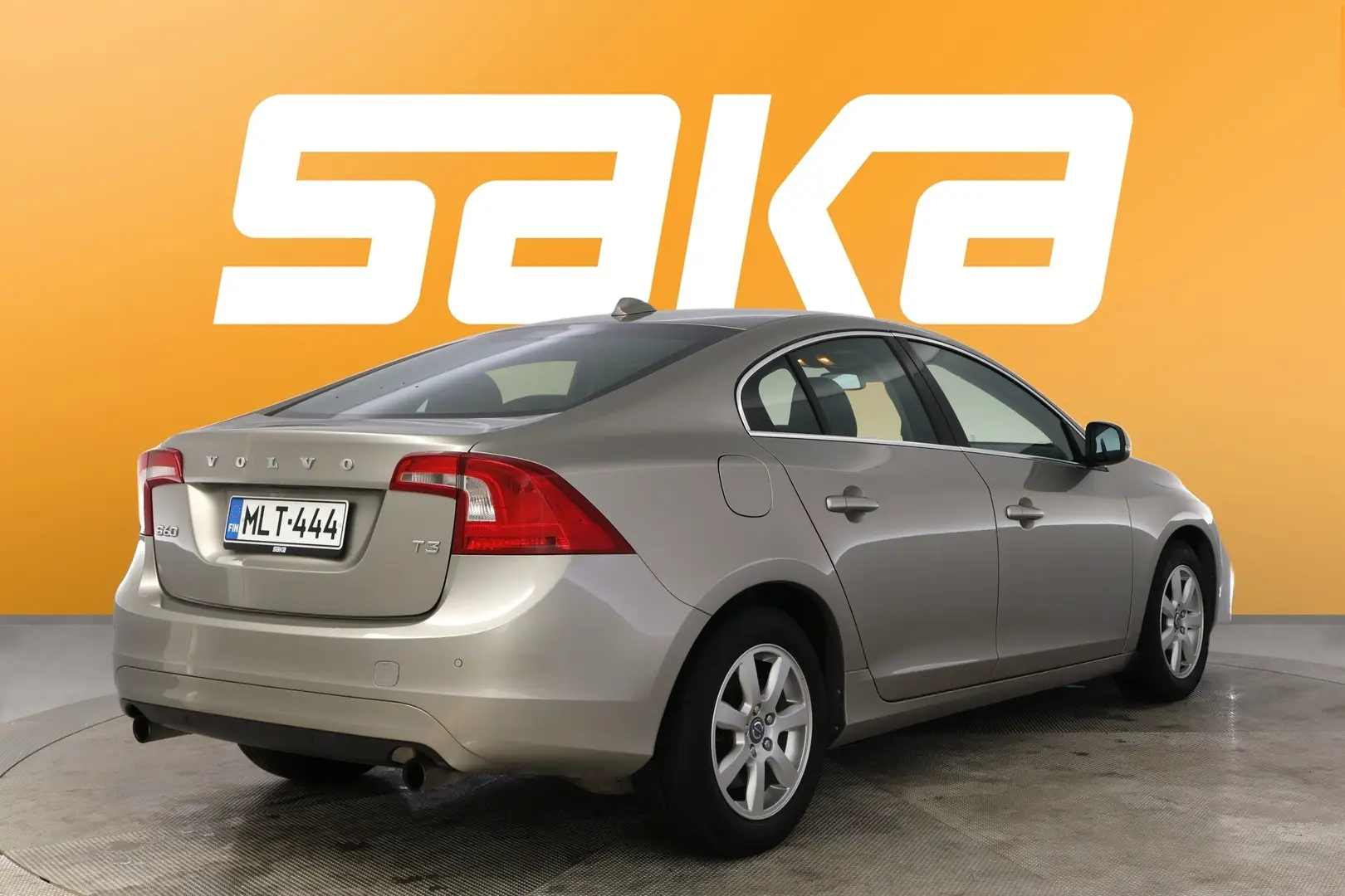 Car Image - aZ2Ox50upflCNbAp8Aheh