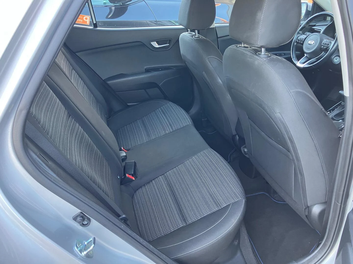 Car Image - 1lxasPN31D48azL19WJZs1