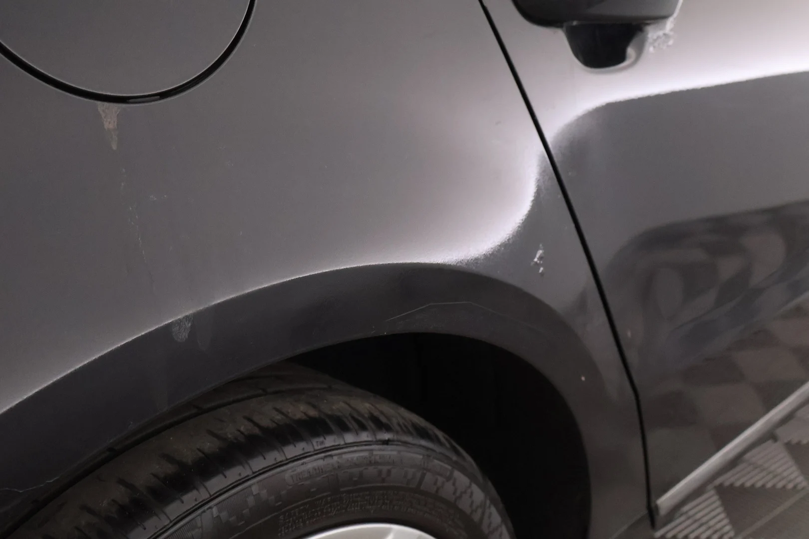 Car Image - 3NnKYC4DM78dYbcJEPJLlU
