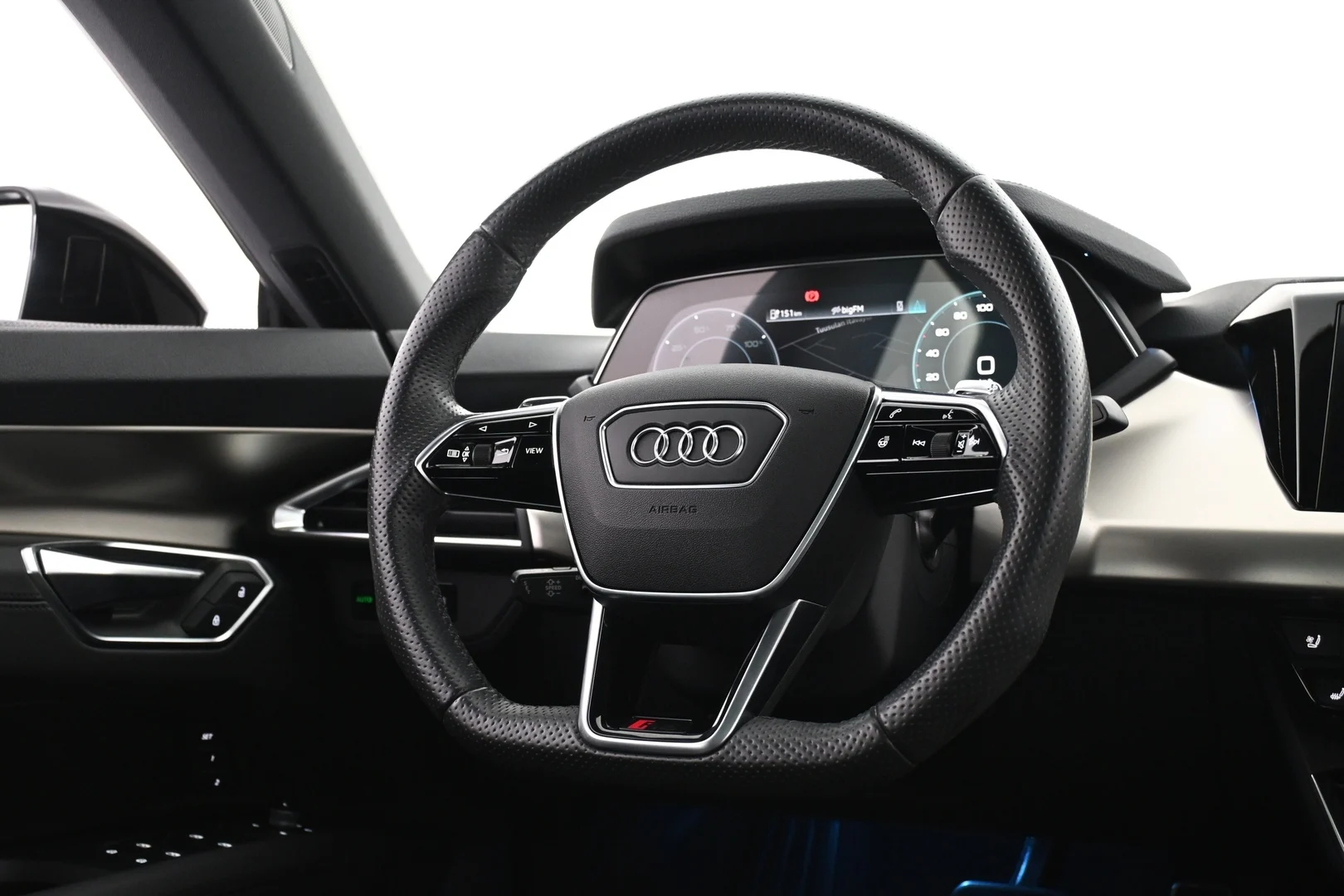 Car Image - 68kdl7E2xi3OfOlT7mmz7l