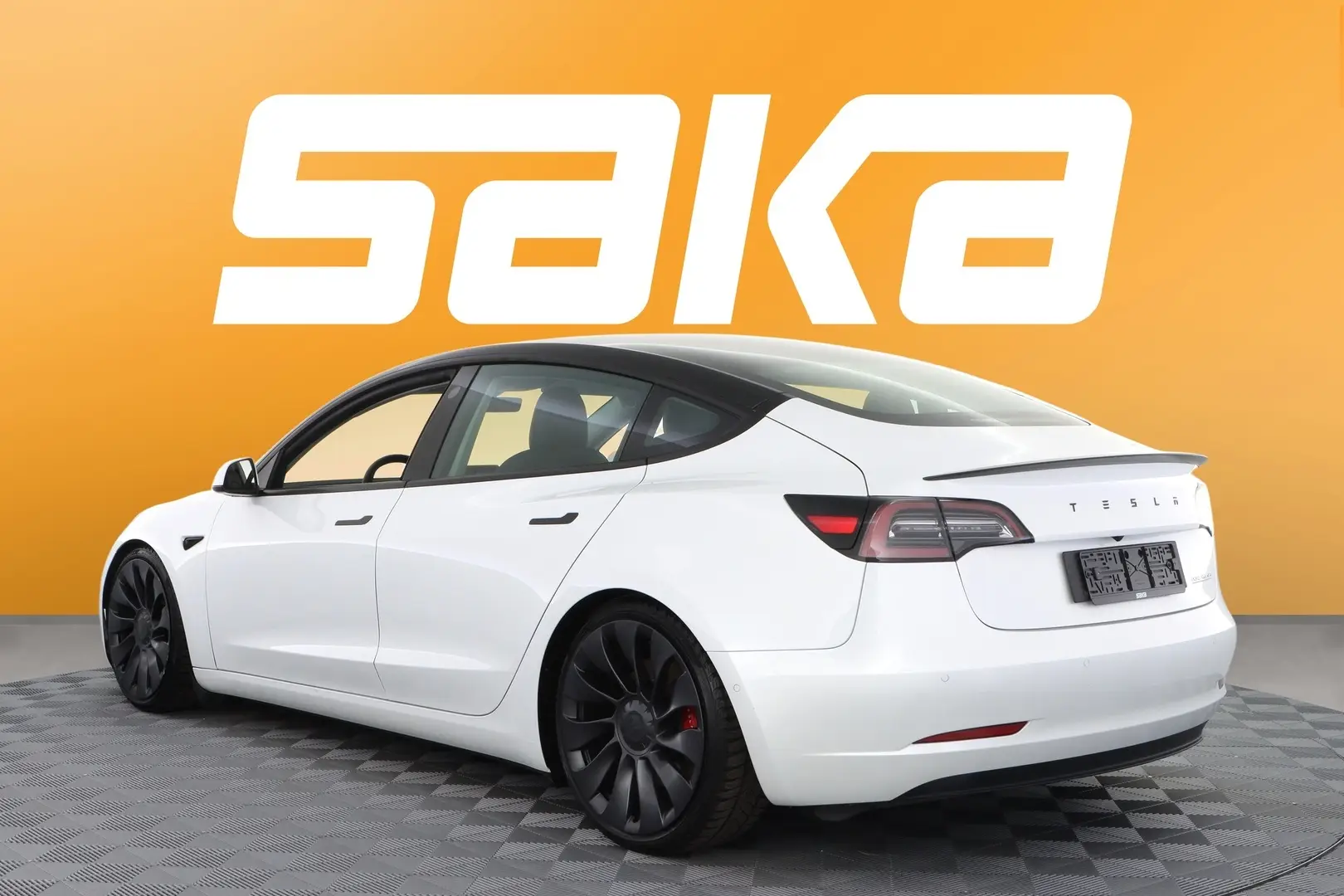 Car Image - 6usrxeYFo9gU9nqQrGiQpm