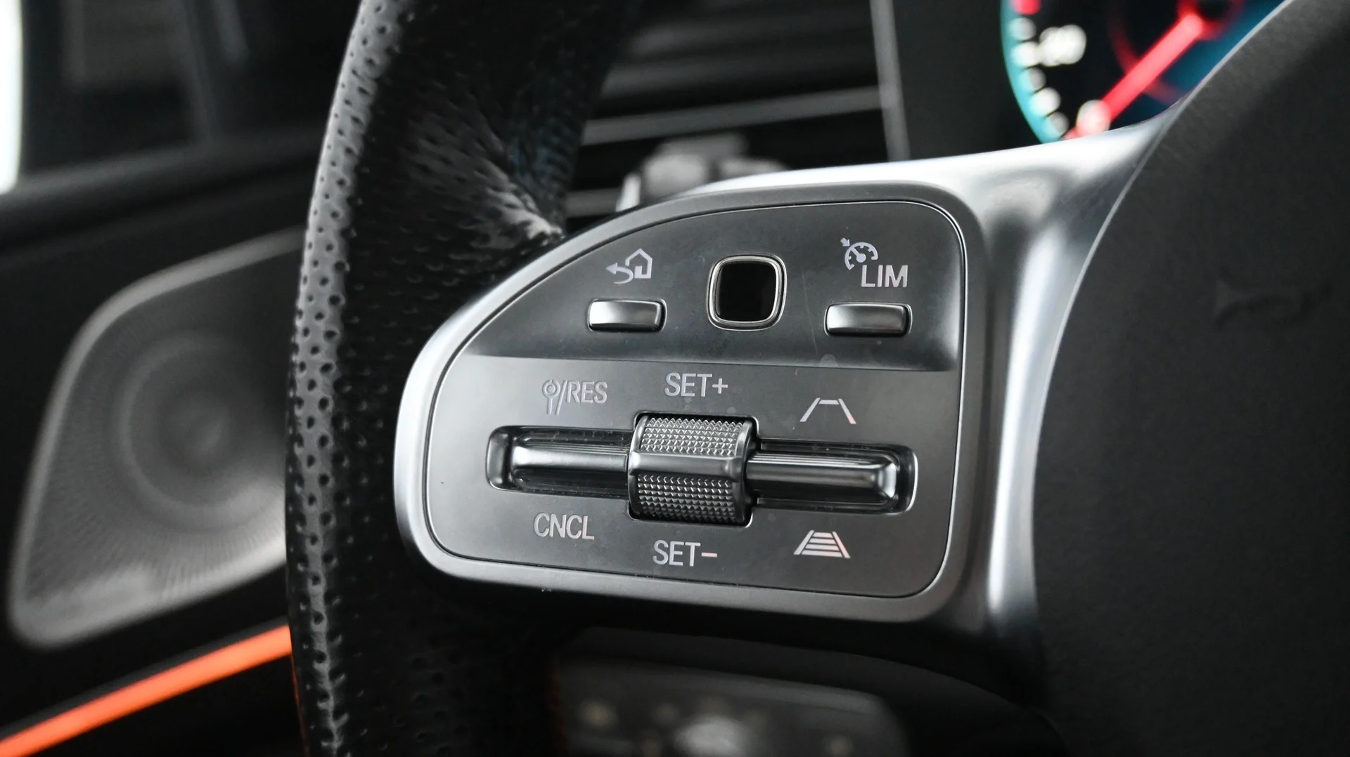 Car Image - 7eqLiCDjcamcukeZa1n9LD