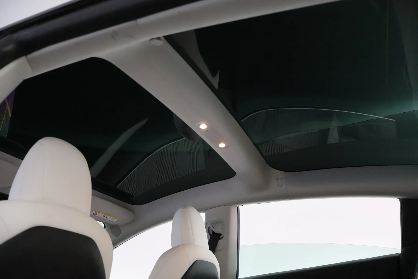 Car Image - 4pOolRI4GuLZWAP2MOq9qF