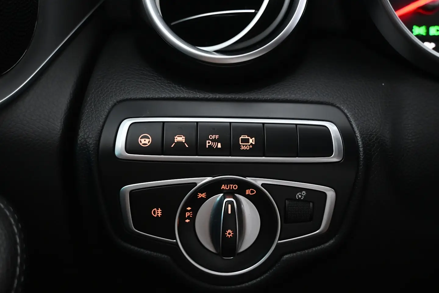 Car Image - 7DMgyZH8gex5b79VMiCfzQ