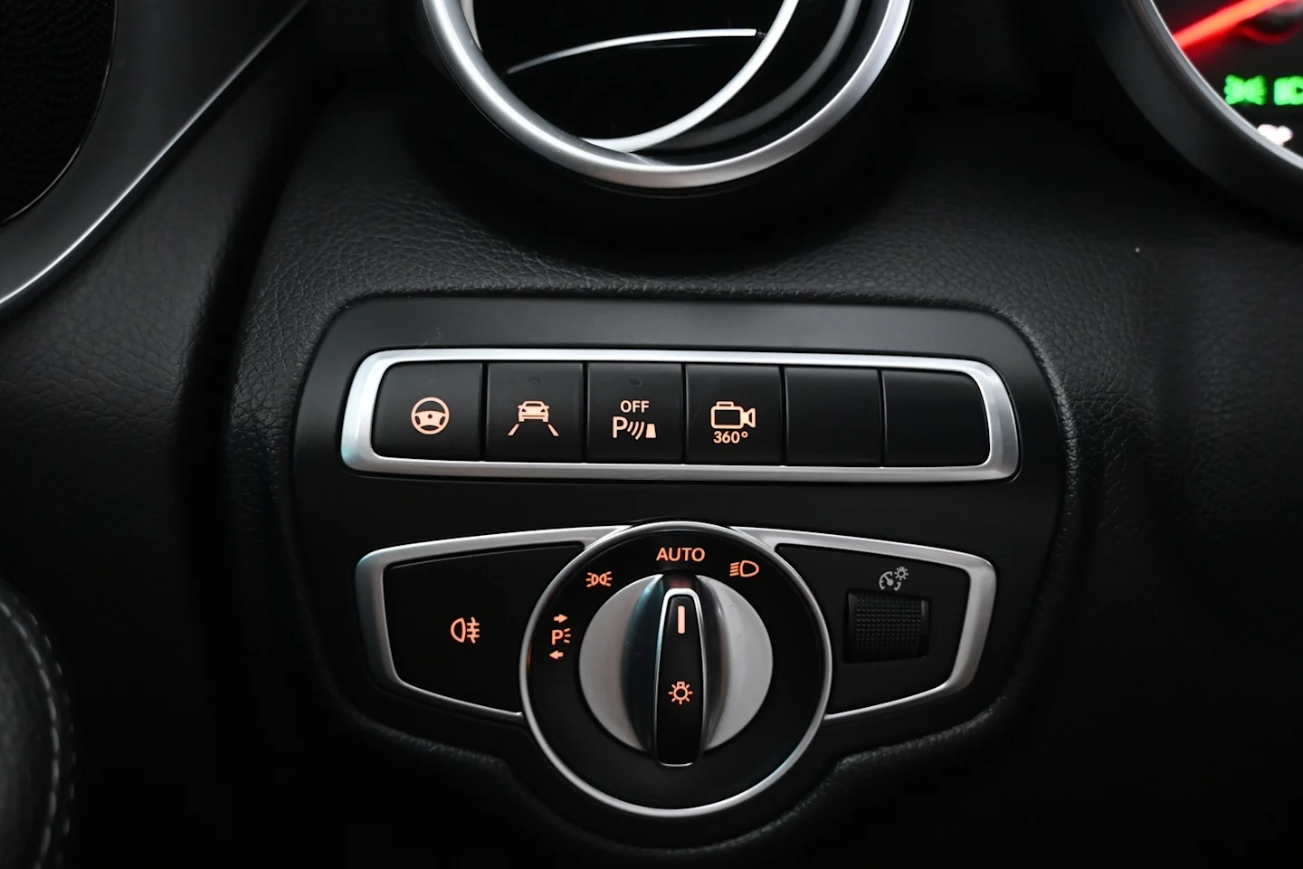 Car Image - 7DMgyZH8gex5b79VMiCfzQ